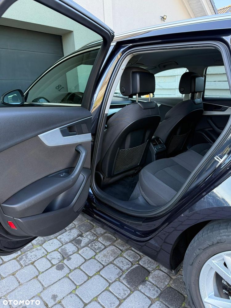 Audi A4 Avant - 13
