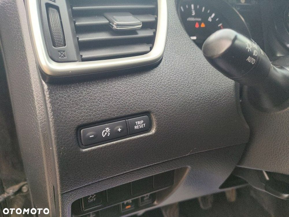 Nissan X-Trail - 24