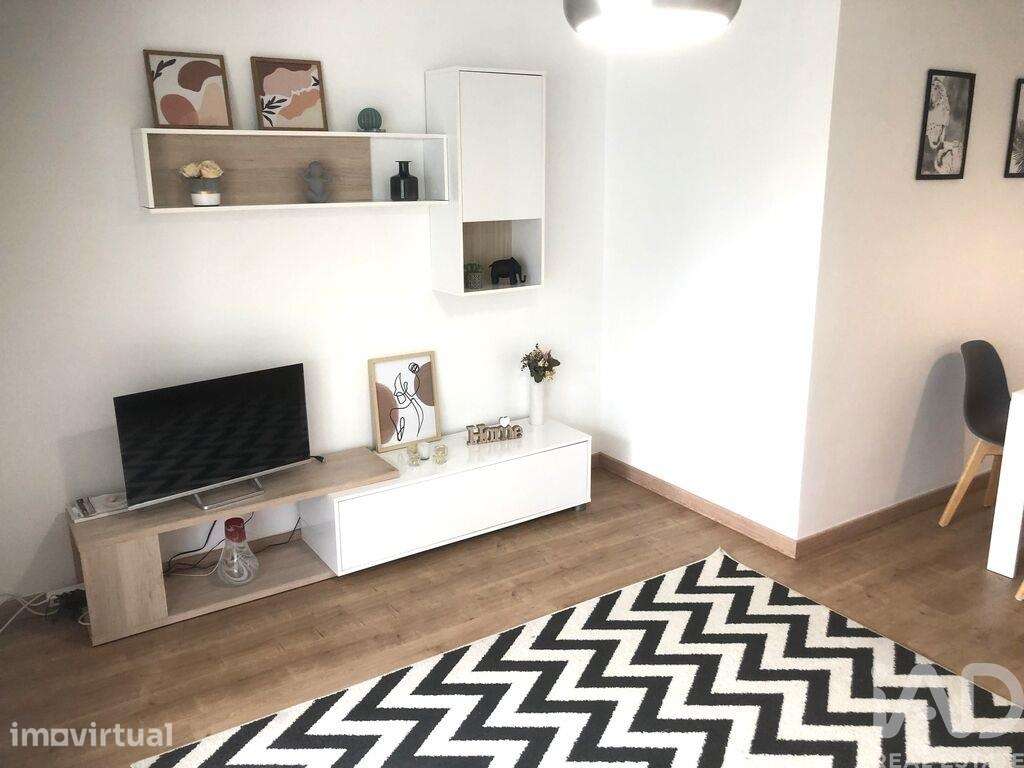 Apartamento T2 em São Domingos De Benfica de 70,00 m2 - Grande imagem: 4/28