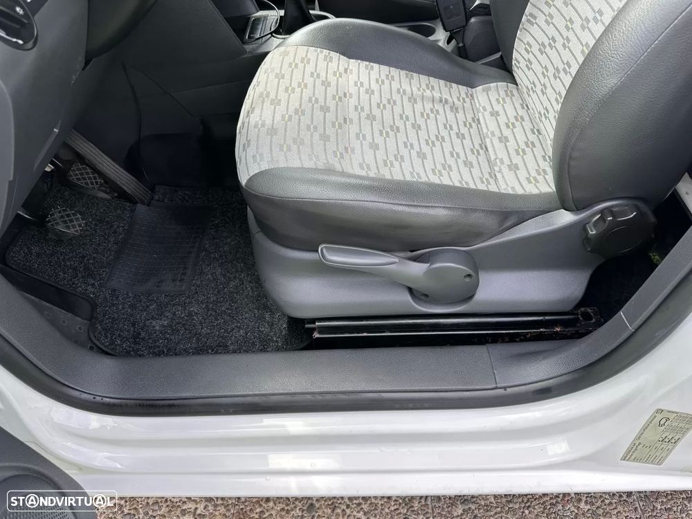 VW caddy 1.6 tdi longa - 31