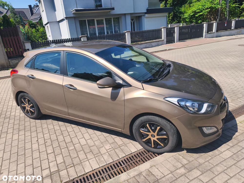 Hyundai i30 1.4 Comfort - 1