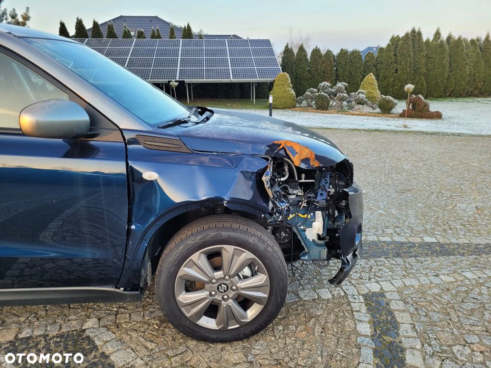 Suzuki Vitara 1.5 Dualjet Hybrid Allgrip AGS Comfort+ "SHINKAI" - 36