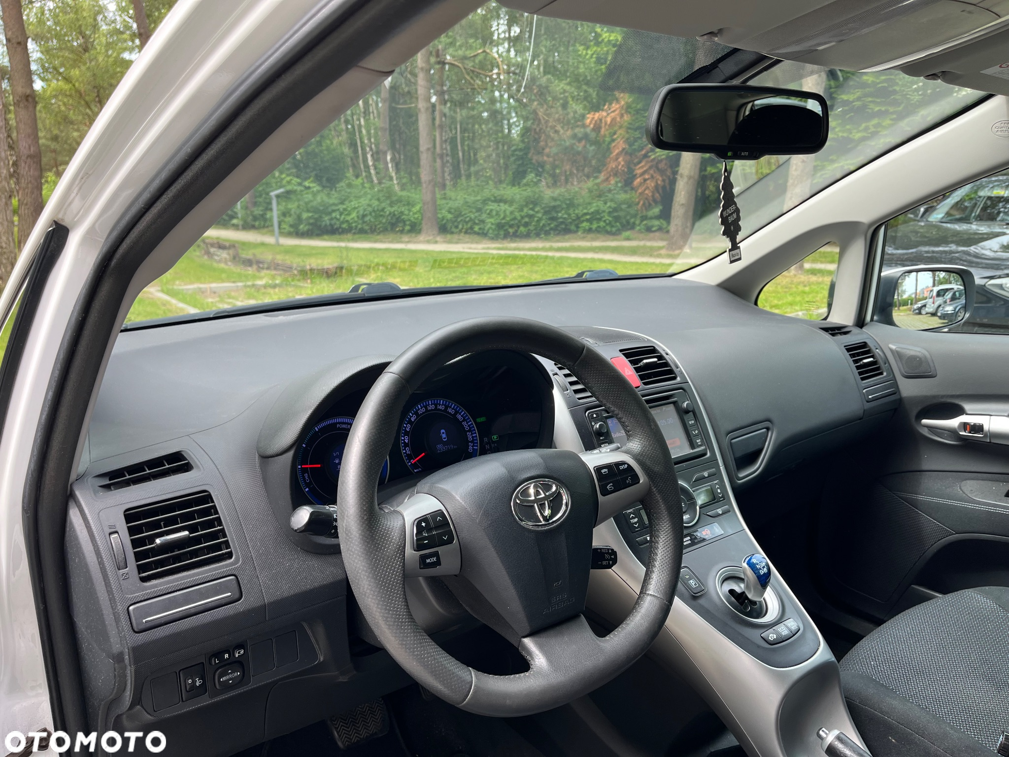 Toyota Auris 1.8 HSD Prestige - 10