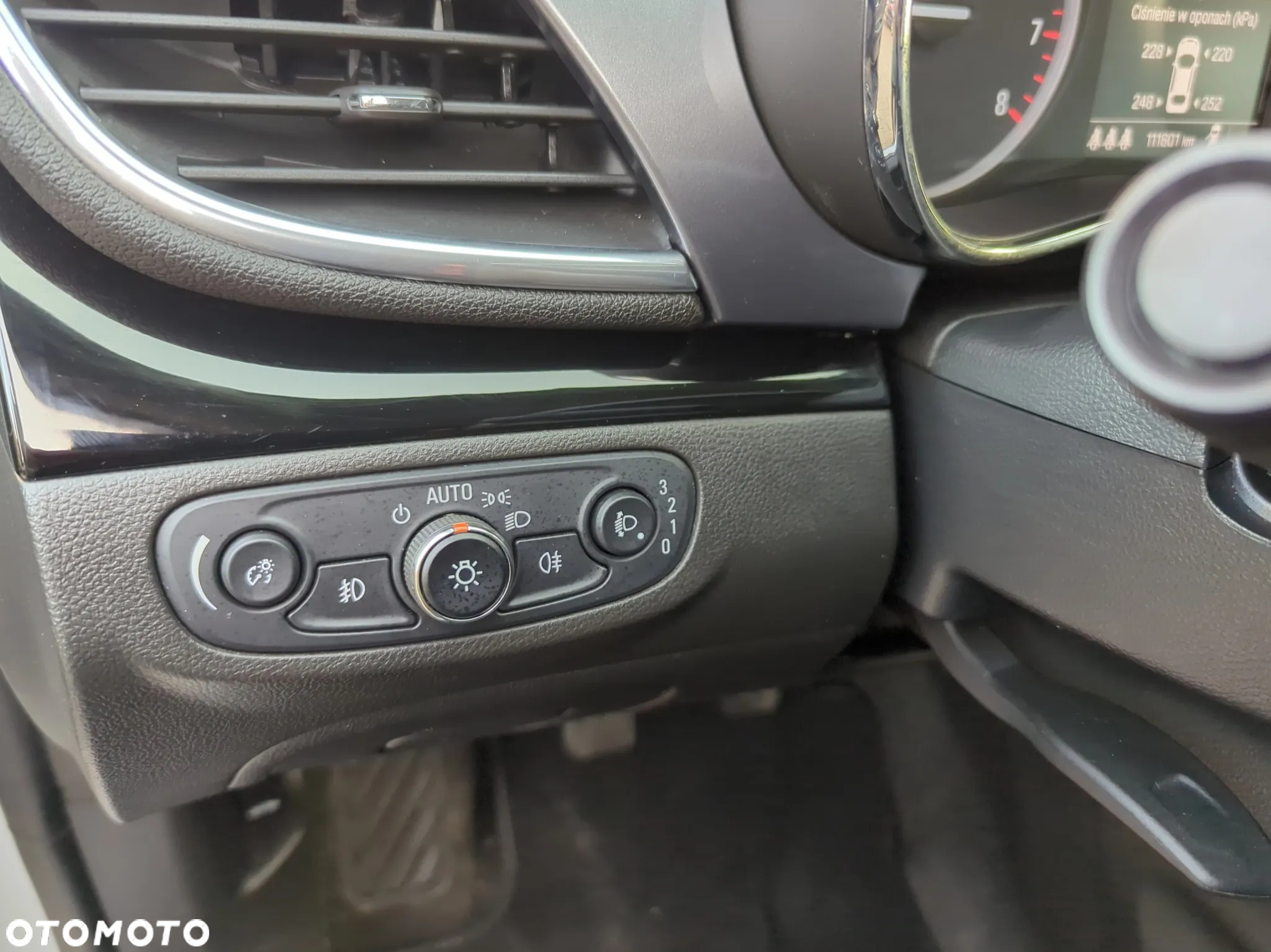 Opel Mokka 1.4 T Cosmo S&S - 25