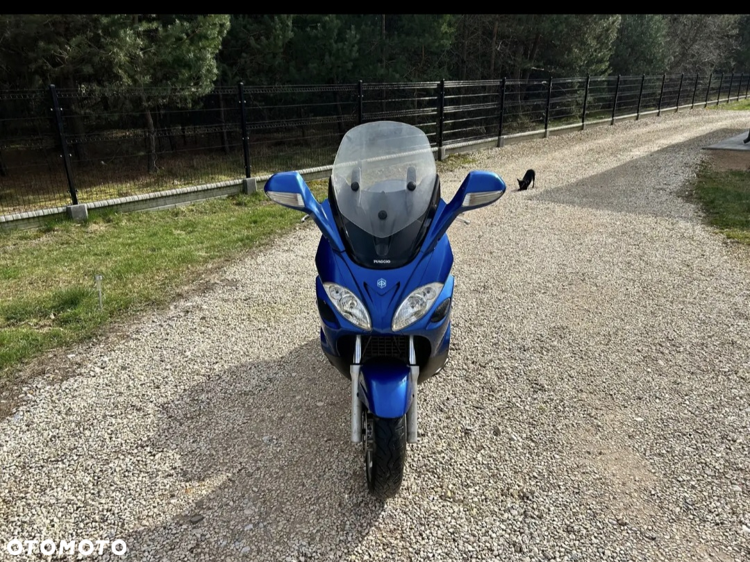 Piaggio X9 - 2