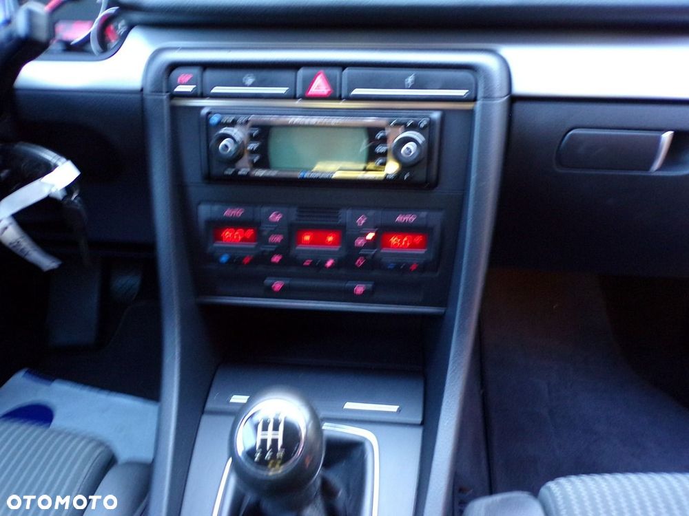 Audi A4 Avant - 21
