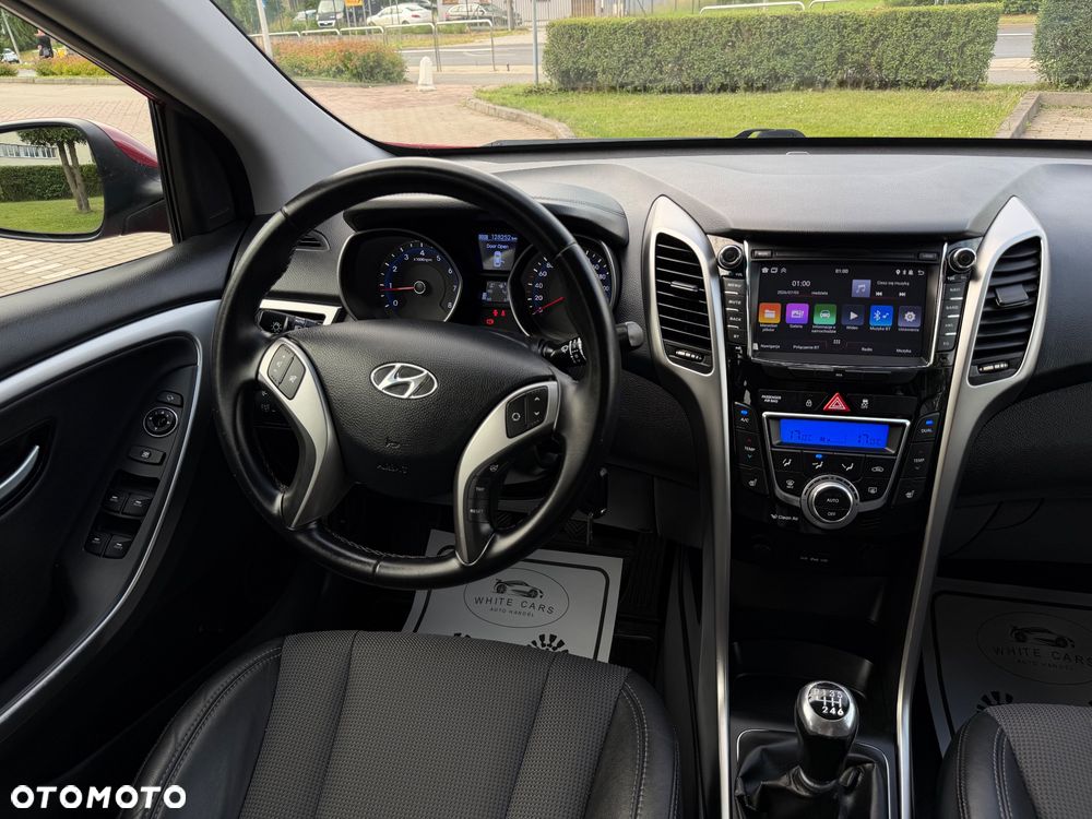 Hyundai i30 1.4 Premium - 38