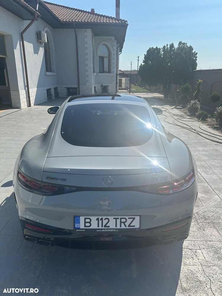 Mercedes-Benz AMG GT R - 5