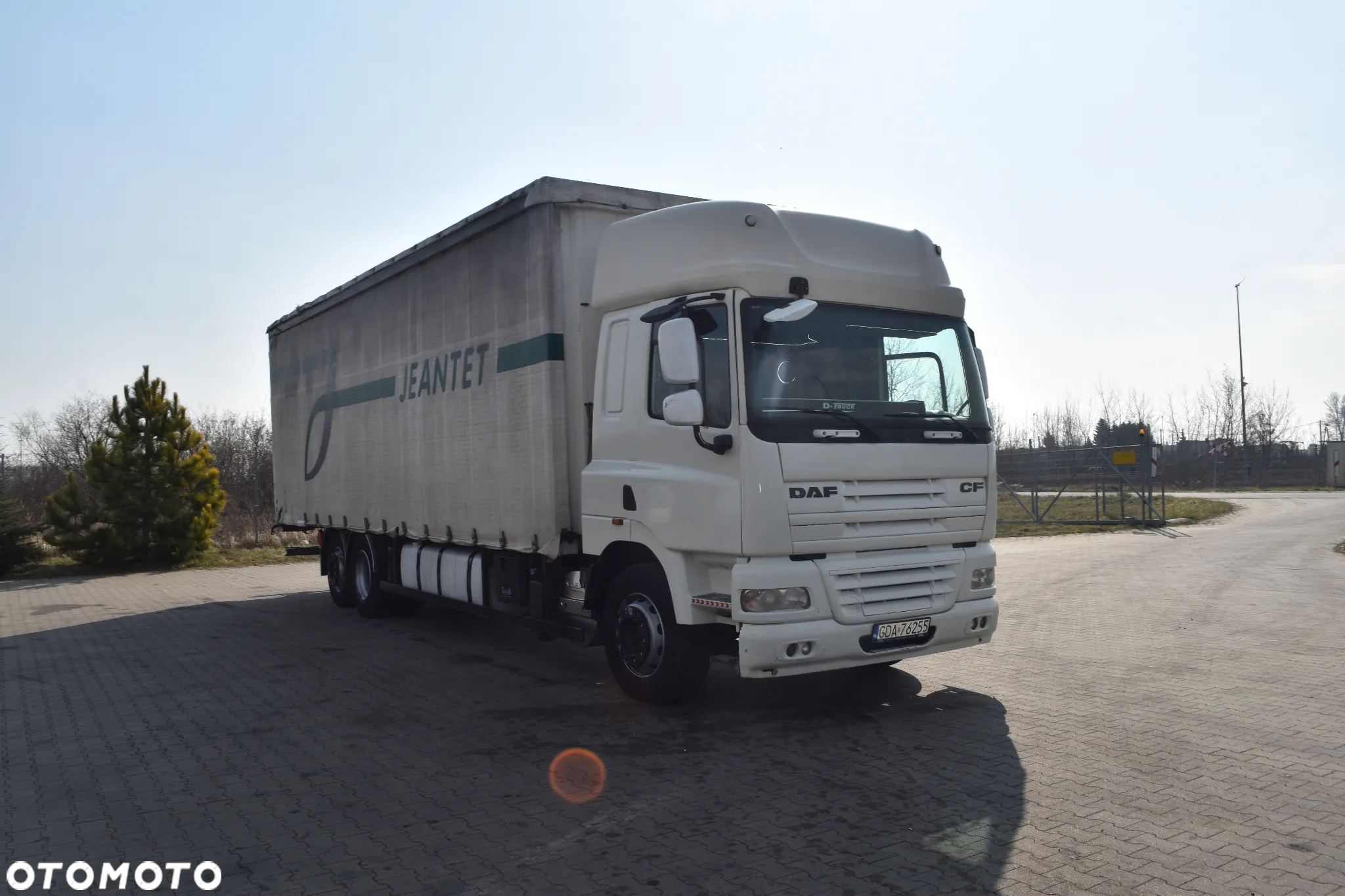 DAF CF 85.360 - 10