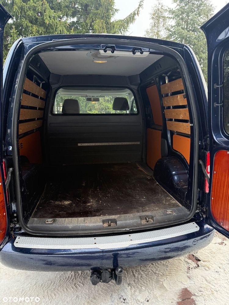 Volkswagen Caddy - 11