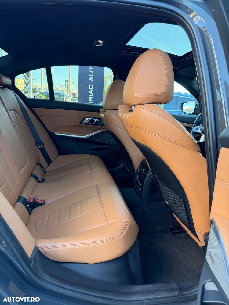 BMW Seria 3 330e Aut. M Sport - 16