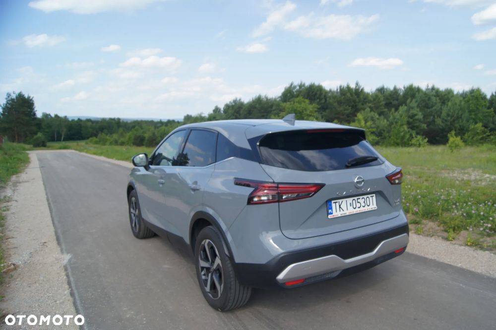 Nissan Qashqai 1.3 DIG-T mHEV 4x4 N-Connecta Xtronic - 8