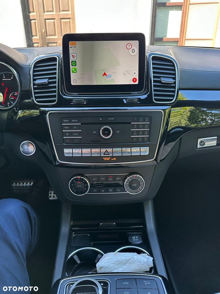 Mercedes-Benz GLE AMG Coupe 43 4-Matic - 16
