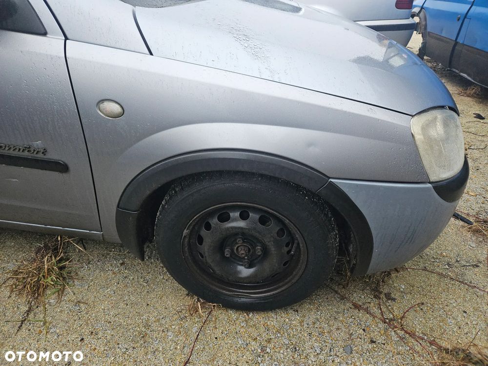 zderzak tyl maska drzwi  Opel Corsa C 2003r Z163 - 7