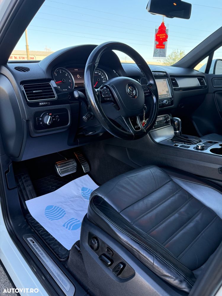 Volkswagen Touareg 3.0 V6 TDI BMT - 18