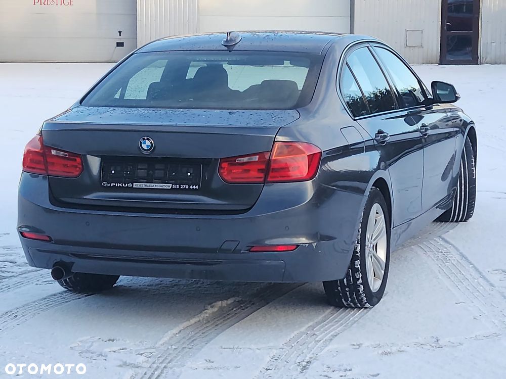 BMW Seria 3 316d Sport Line - 6