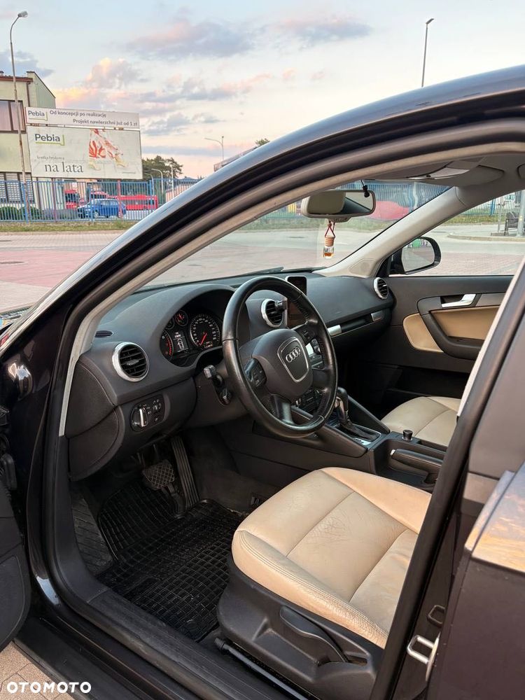 Audi A3 Sportback - 4