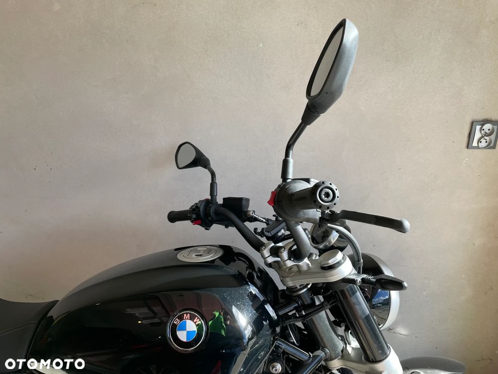 BMW R - 12