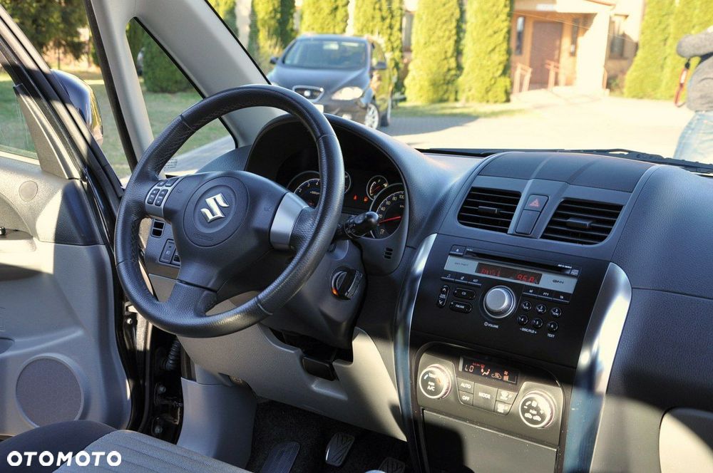 Suzuki SX4 - 26