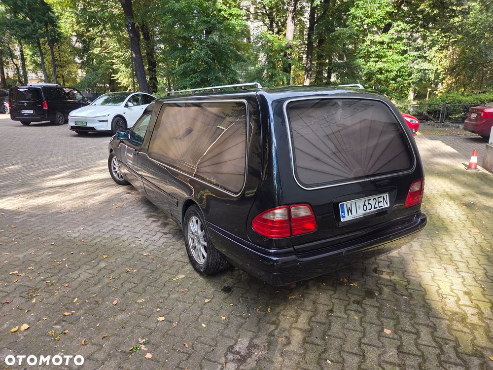 Mercedes-Benz Klasa E 280 4-Matic Avantgarde - 3