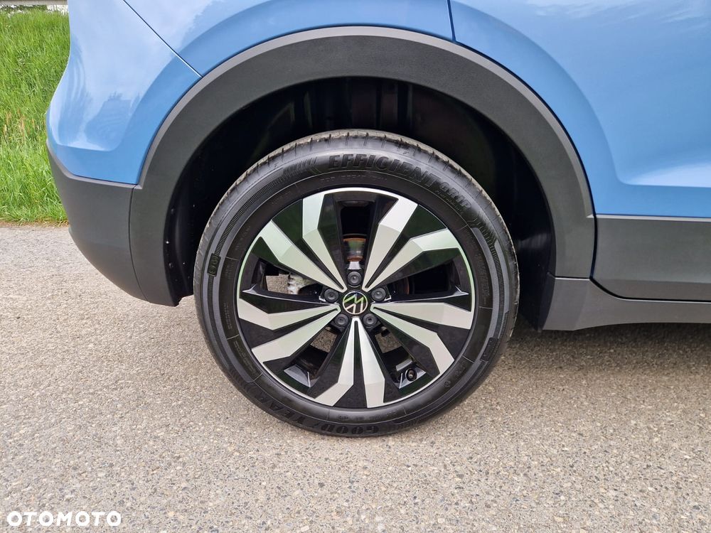 Volkswagen T-Cross - 36
