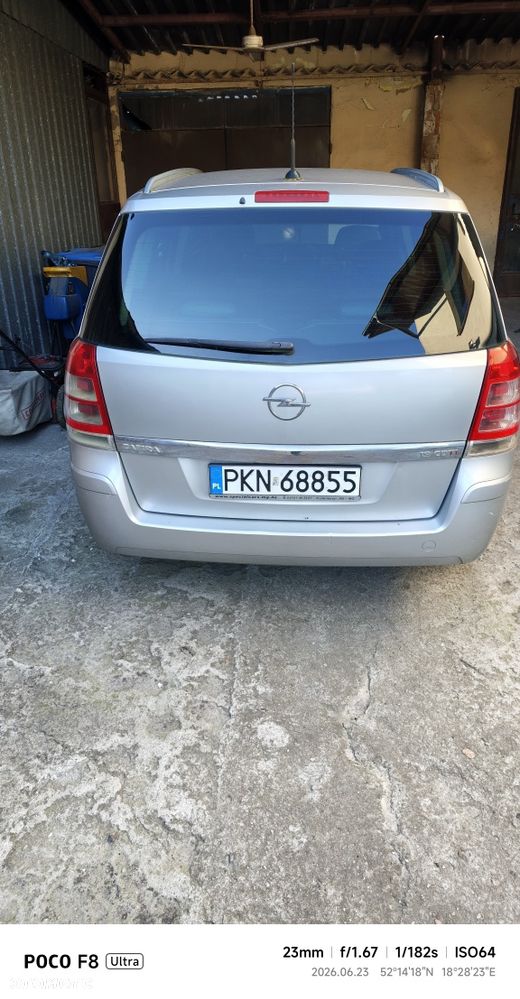 Opel Zafira - 8