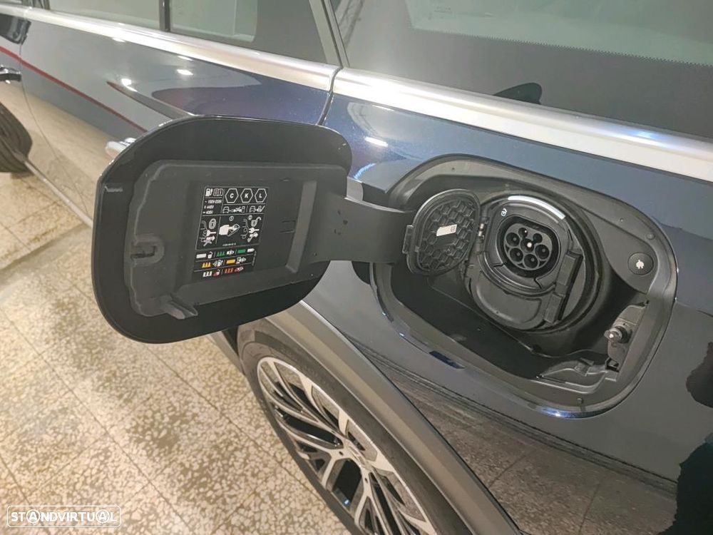 Mercedes-Benz E 300 de 4Matic All-Terrain - 10