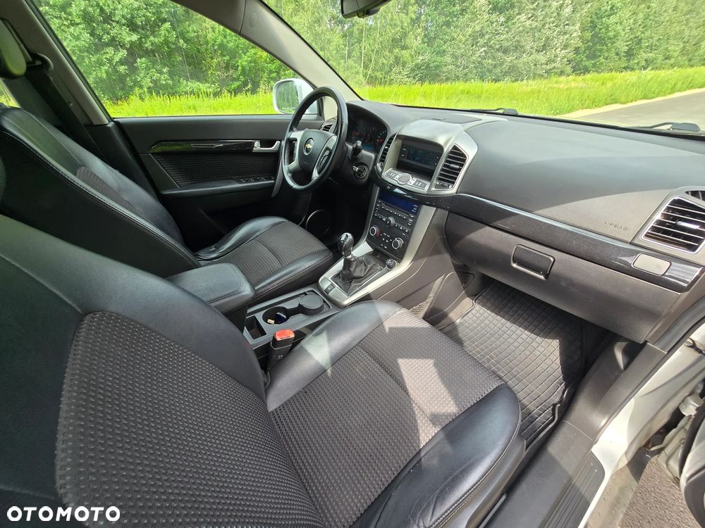 Chevrolet Captiva 2.2 D LT FWD - 5
