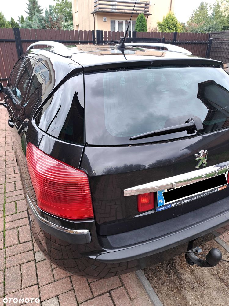 Peugeot 407 - 4