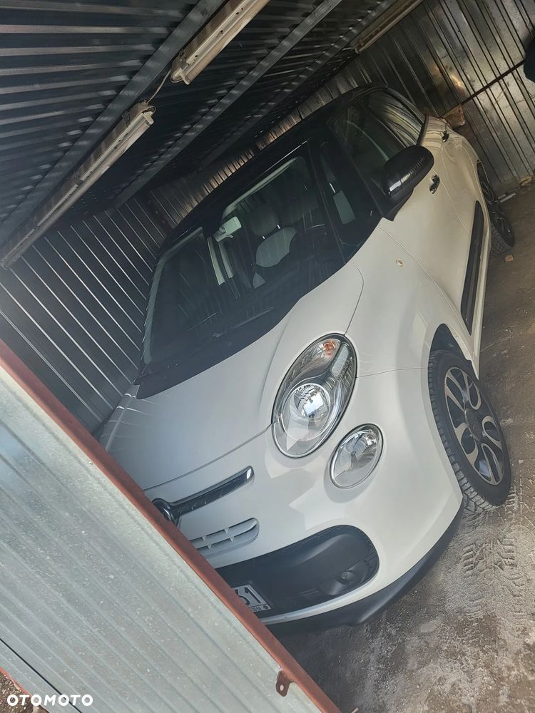 Fiat 500L 1.4 16V Easy - 21