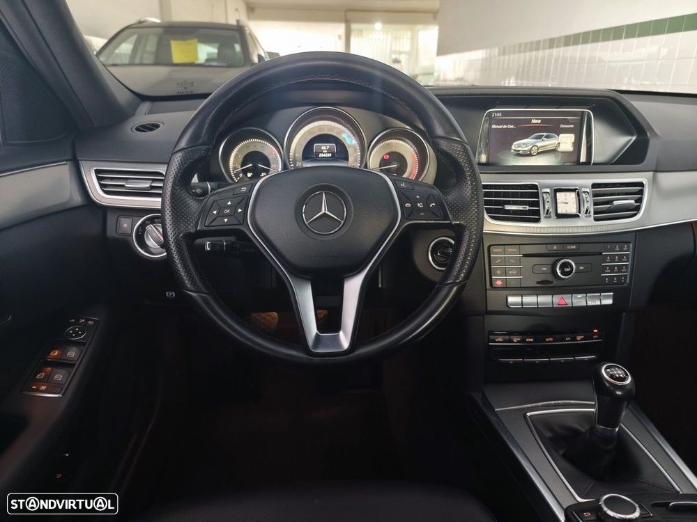 Mercedes-Benz E 220 BlueTEC Avantgarde - 13