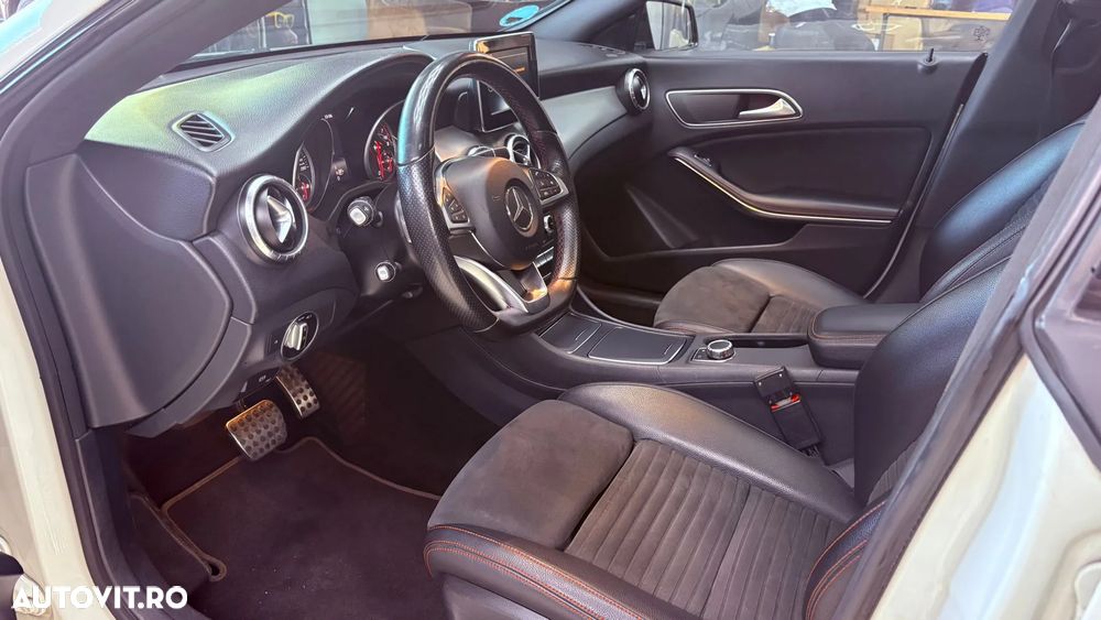 Mercedes-Benz CLA - 18