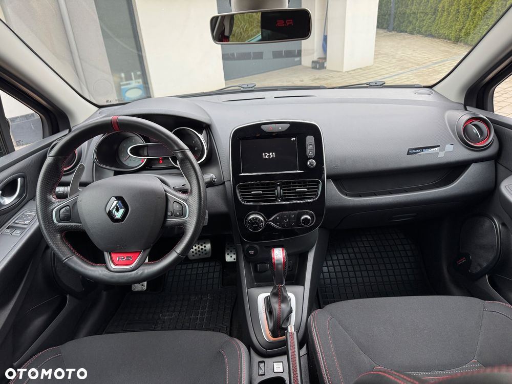 Renault Clio TCe 200 EDC Sport R.S - 31