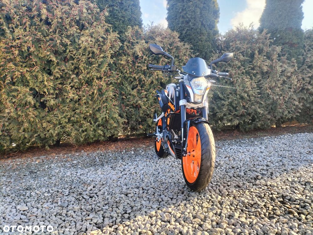 KTM Duke - 4