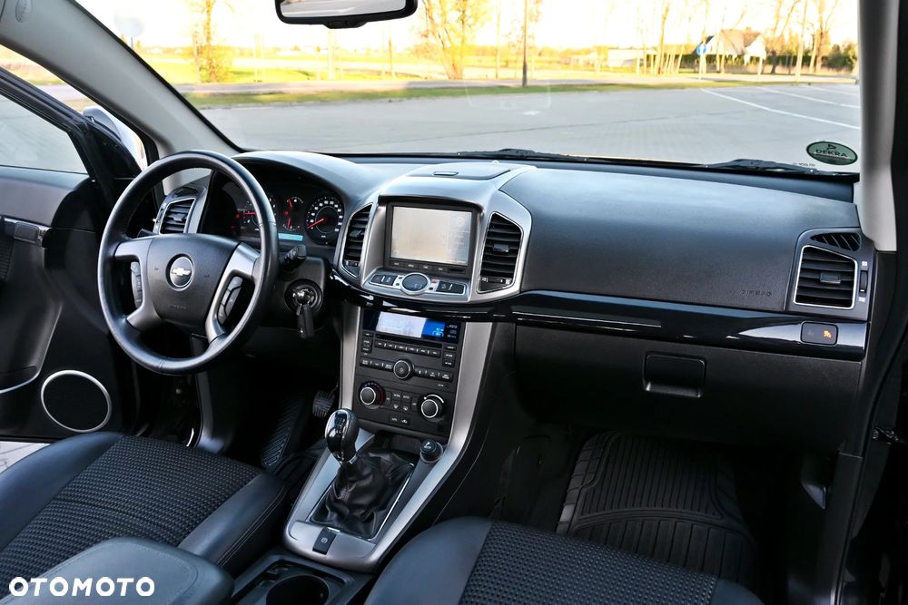 Chevrolet Captiva 2.4 LT - 24