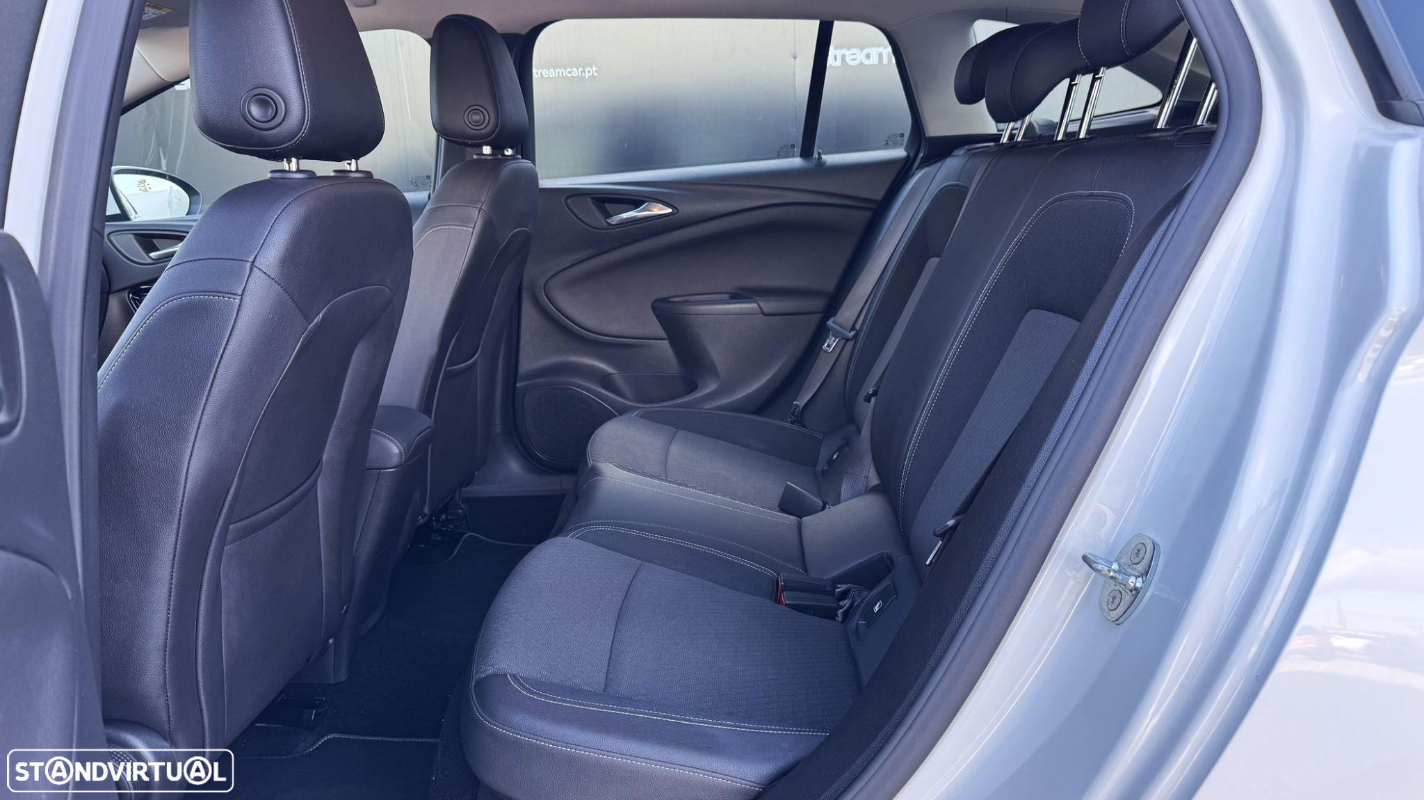 Opel Astra Sports Tourer 1.6 CDTI Innovation S/S - 22