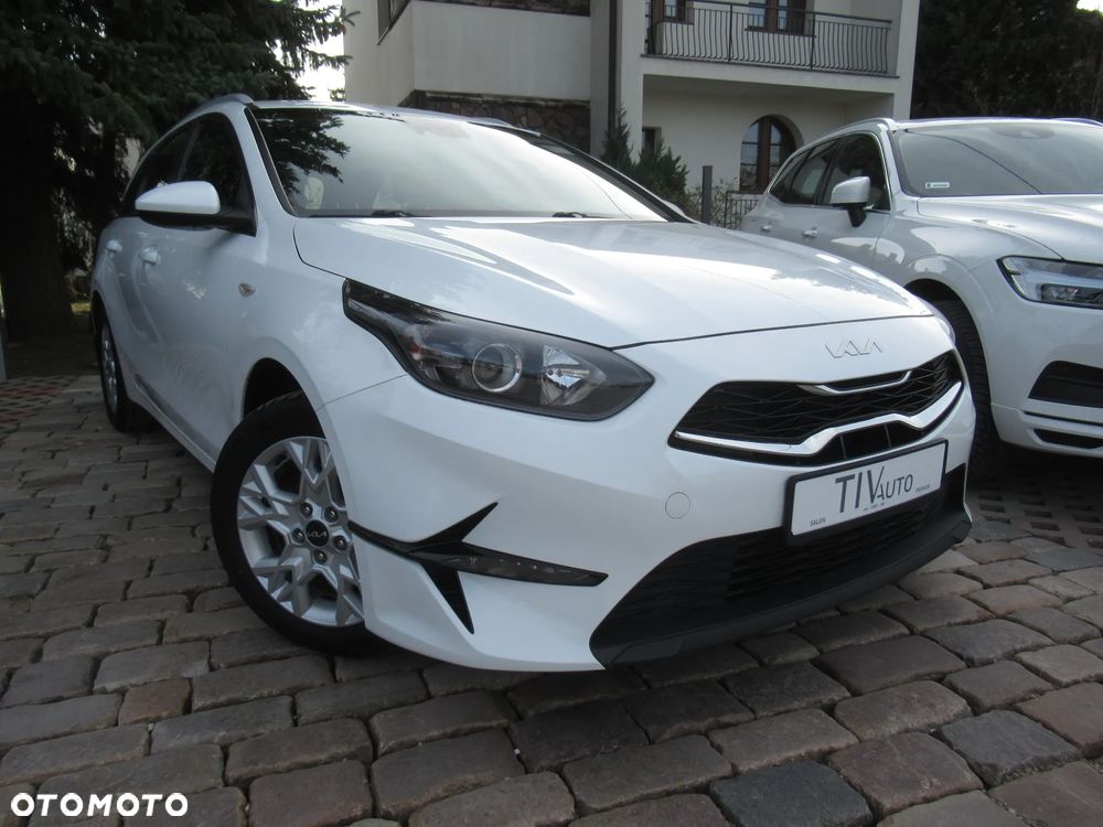 Kia Ceed 1.5 T-GDI M - 1
