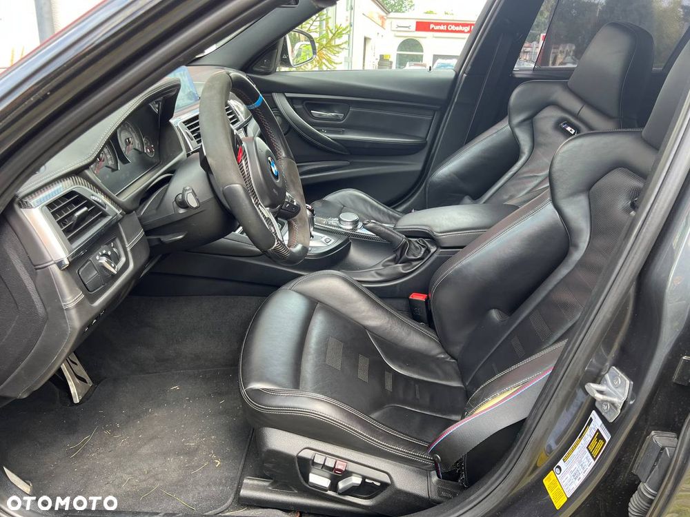 BMW M3 CS DKG - 3