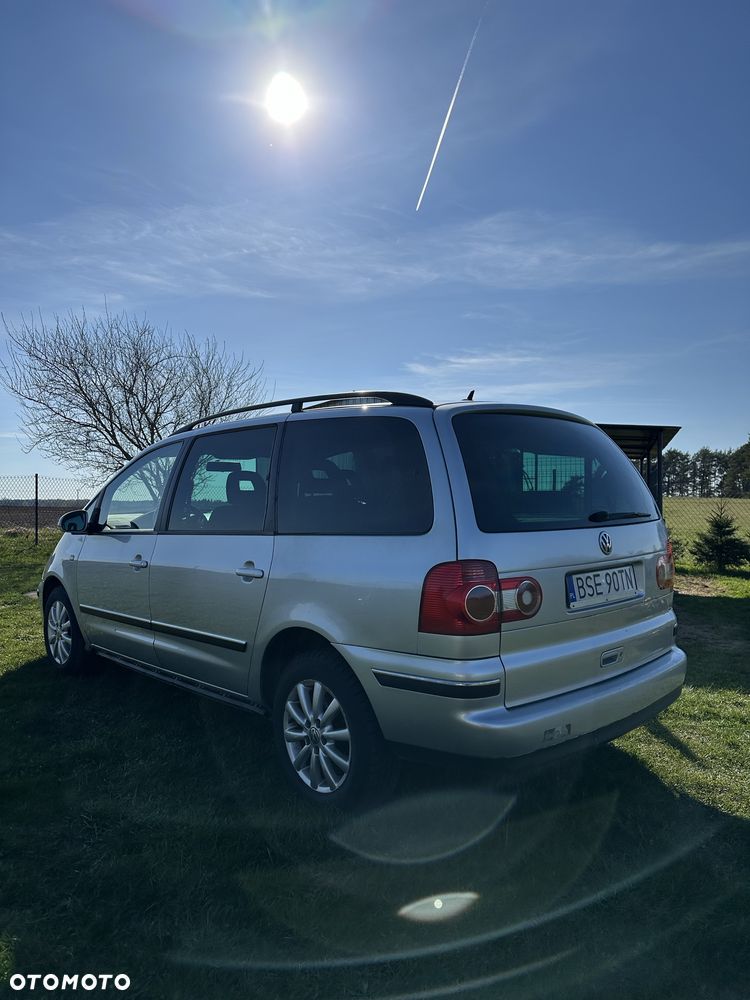 Volkswagen Sharan - 3