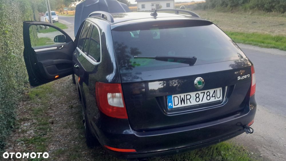Skoda Superb 2.0 TDI Family - 2