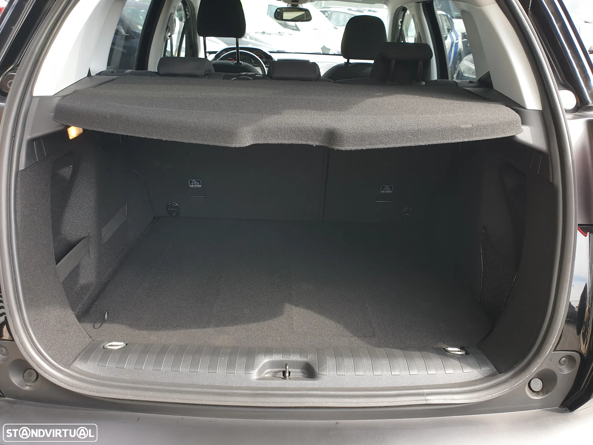 Peugeot 2008 1.2 PureTech Signature - 9