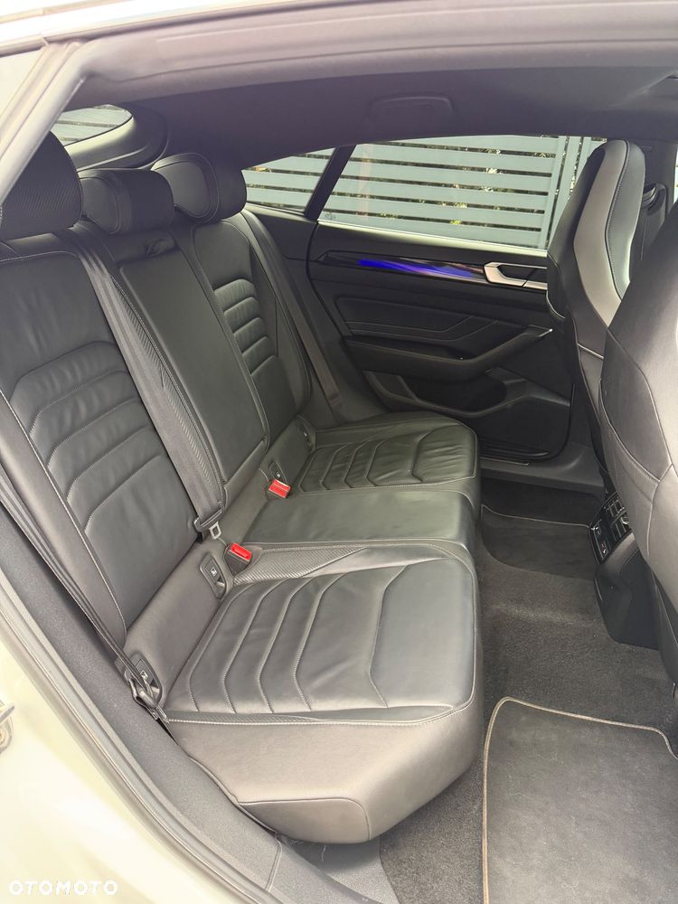 Volkswagen Arteon 2.0 TDI 4Motion R-Line DSG - 13
