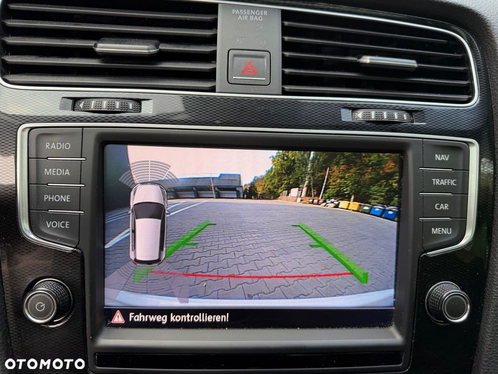 Volkswagen Golf GTI Performance BlueMotion Technology DSG - 28