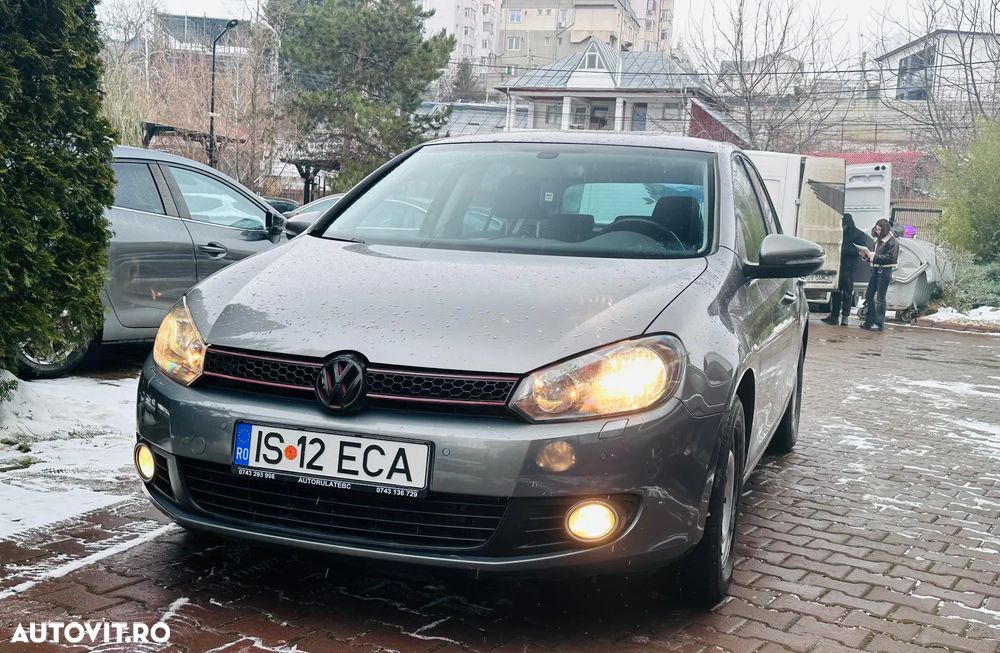 Volkswagen Golf 1.6 TDI DPF DSG Exclusive - 9