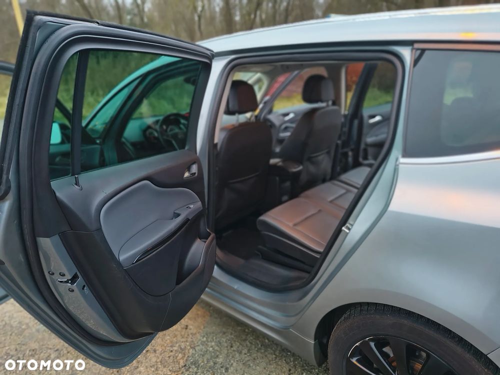 Opel Zafira Tourer 2.0 BITurbo CDTI Start/Stop Sport - 9