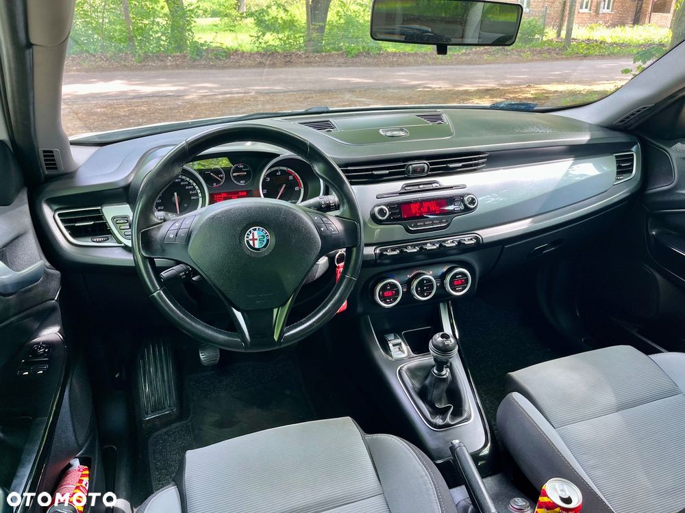 Alfa Romeo Giulietta 2.0 JTDM 16V Turismo - 11