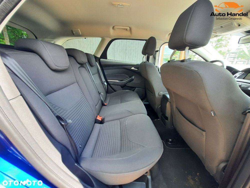 Ford Focus - 38