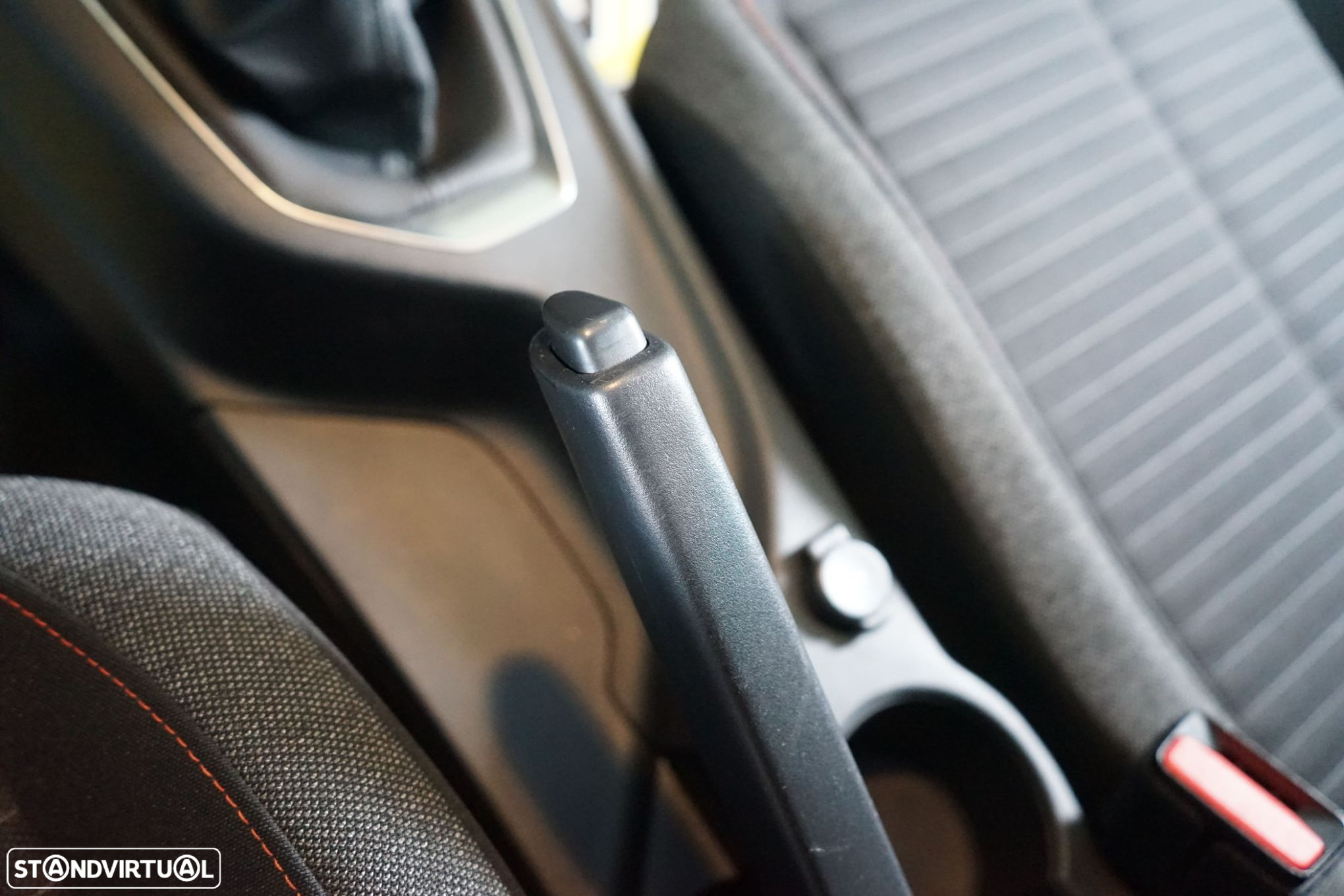 Peugeot 208 1.2 PureTech Allure - 27