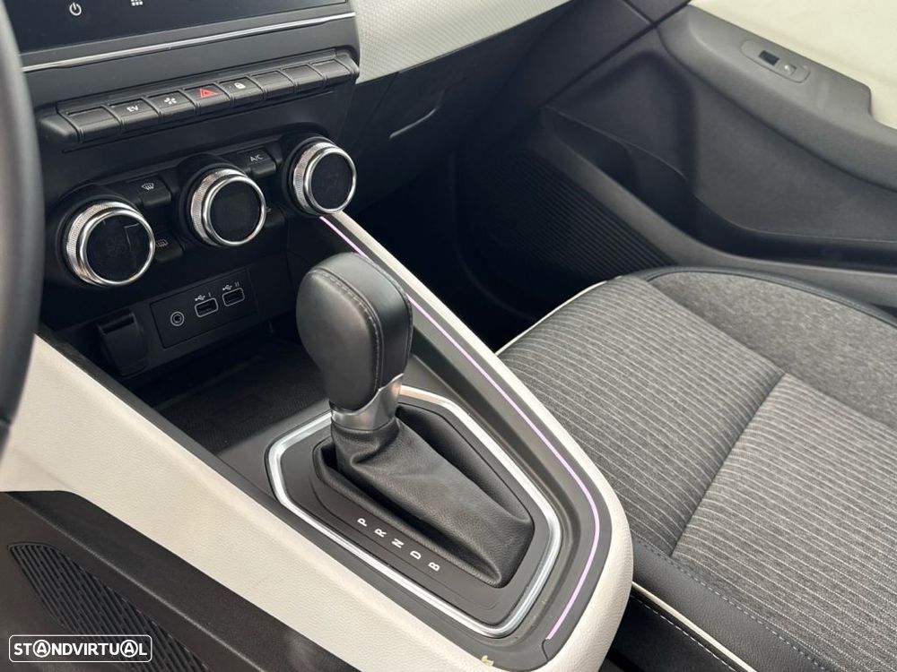 Renault Clio 1.6 E-Tech Full Hybrid Techno - 18