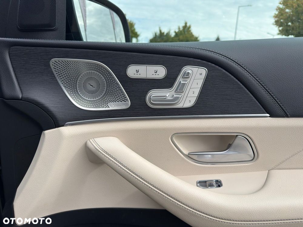 Mercedes-Benz GLS 450 d mHEV 4-Matic AMG Line - 29
